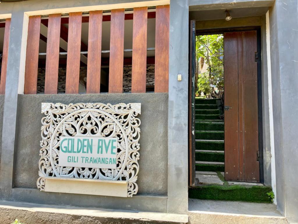 The Golden Ave Bungalow ギリ・トラワンガン エクステリア 写真